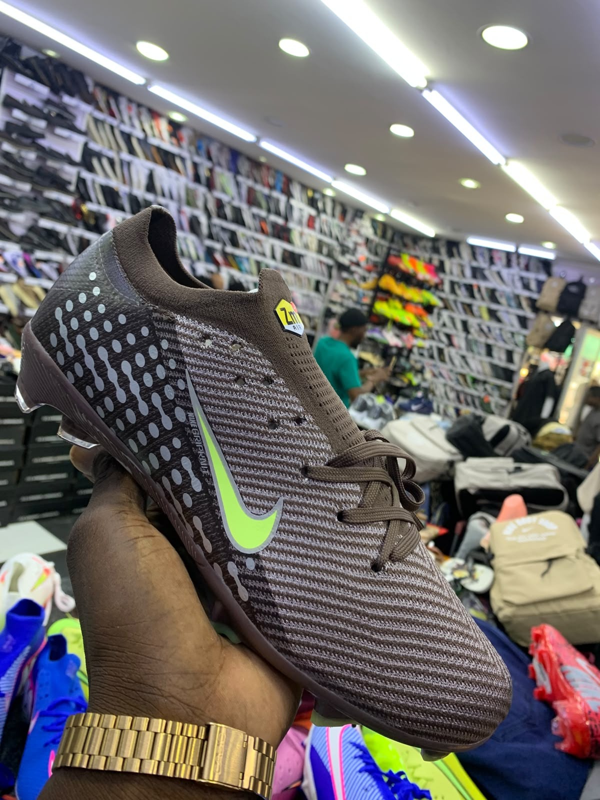 Chuteira Nike Mercurial Cinza/Chumbo